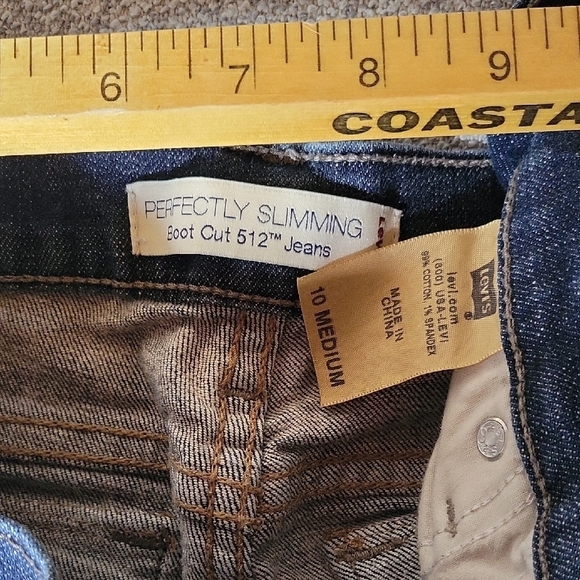 Levi's Blue Straight Leg Boot Cut girl Jeans size 10 - Picture 6 of 9